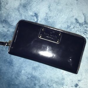 Kate spade zip wallet